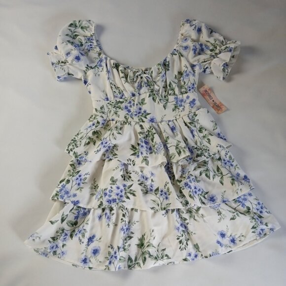 Inspired Hearts Dresses & Skirts - NWT New Inspired Hearts Floral Short Sleeve Tiered Mini Dress Juniors M